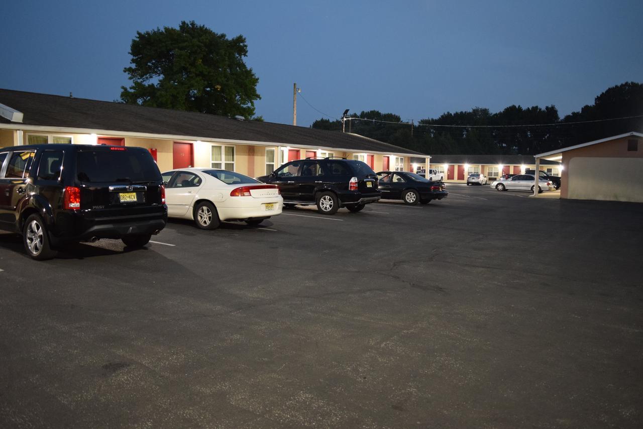 White Oaks Motel Pennsville/Carneys Point ภายนอก รูปภาพ